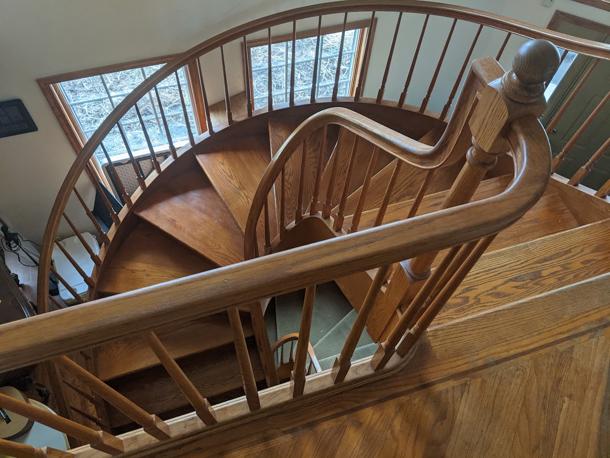 SpiralStaircase01.jpg